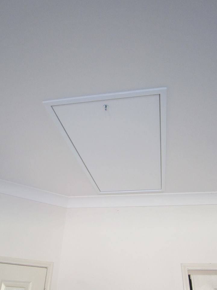Falcon folding aluminium attic ladder